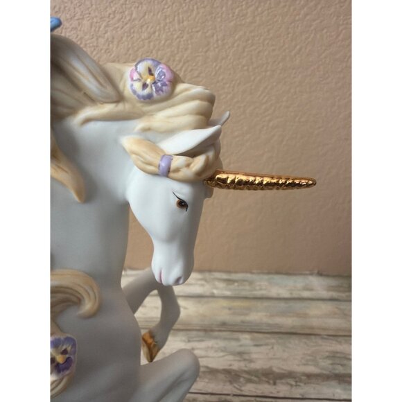Princeton Gallery Wish Upon a Butterfly Porcelain Unicorn Figurine 2006 - Picture 12 of 15